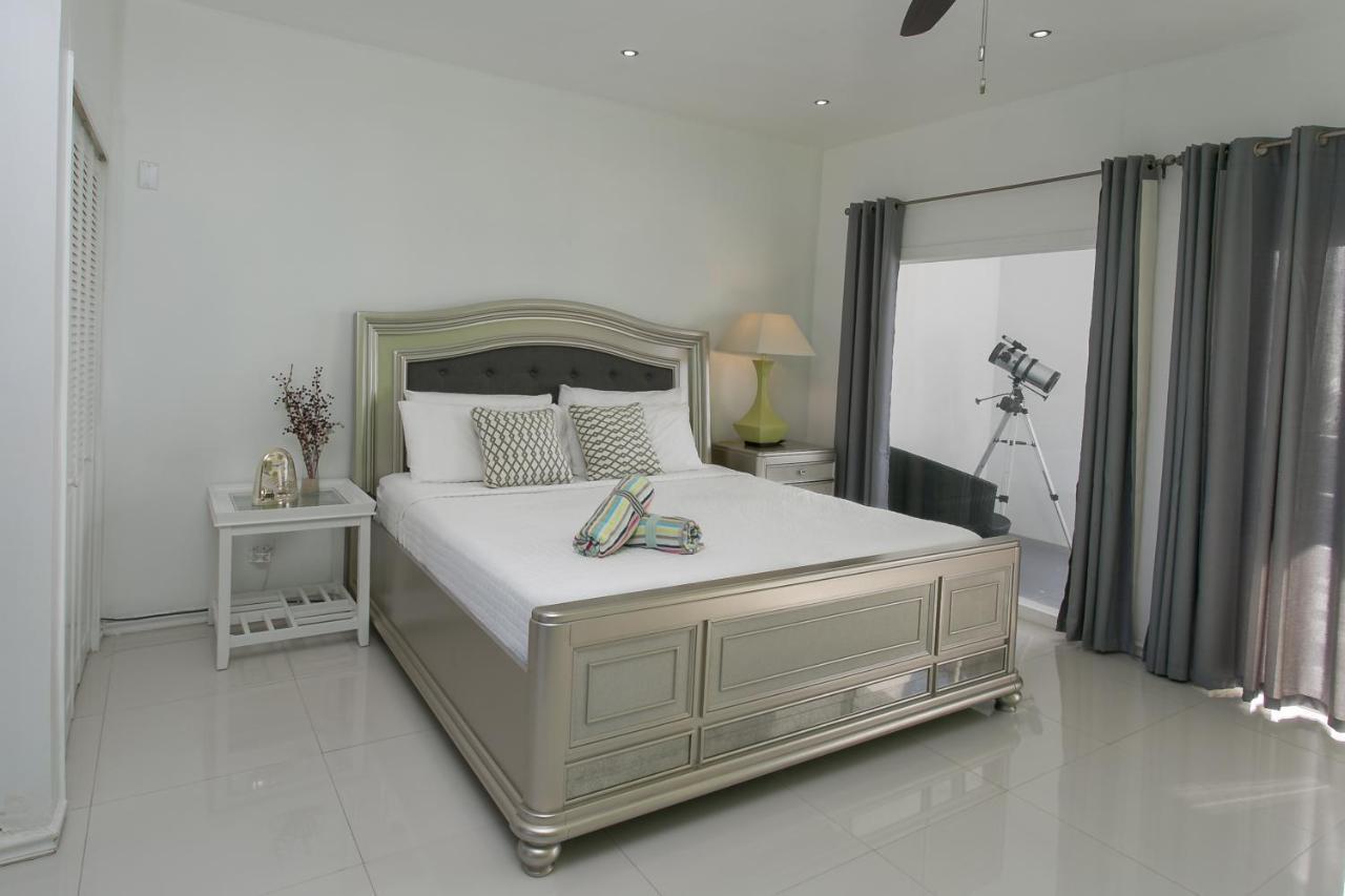 El Zafiro Boutique Hotel Maho Reef Luaran gambar