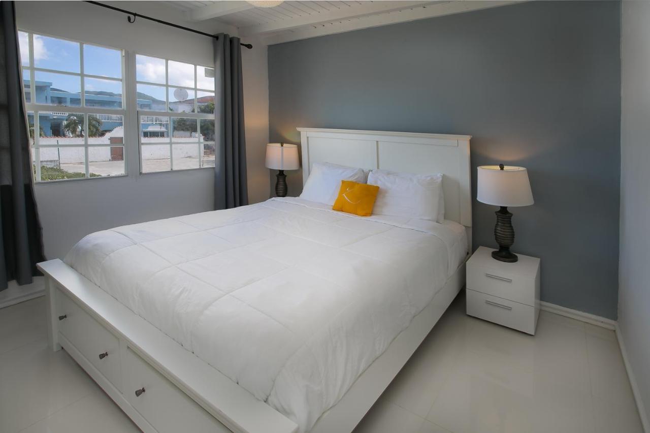 El Zafiro Boutique Hotel Maho Reef Luaran gambar